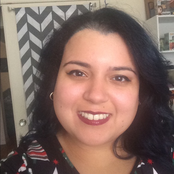 Meet your Posher, Nataly - Picture 1 of 1